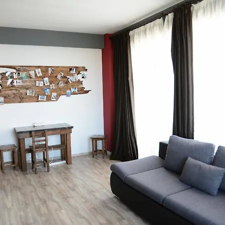 Summerland Paradise *