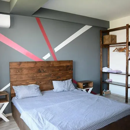 Summerland Paradise Apartment